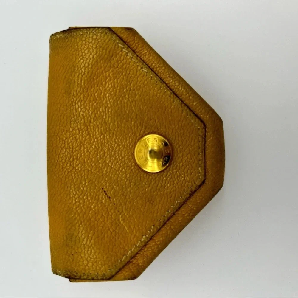 Auth HERMES Le Karan Yuit Coin Purse Yellow Leather F in Square (2002) Rare - Picture 3 of 12